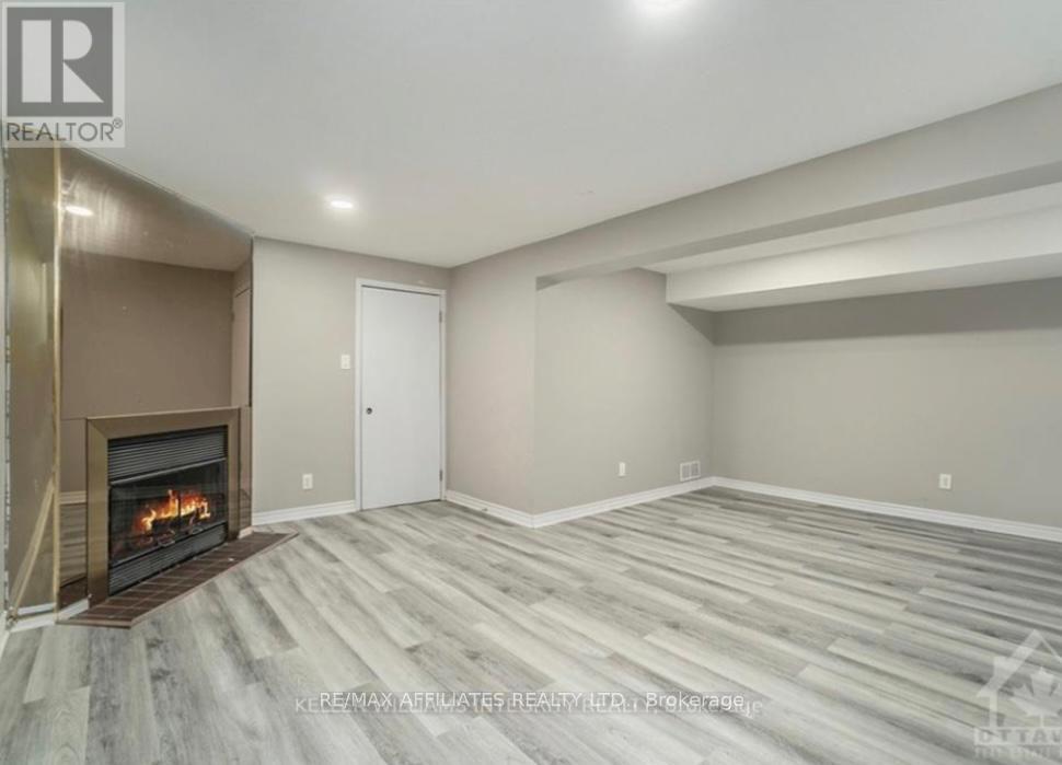 563 Latour Crescent
