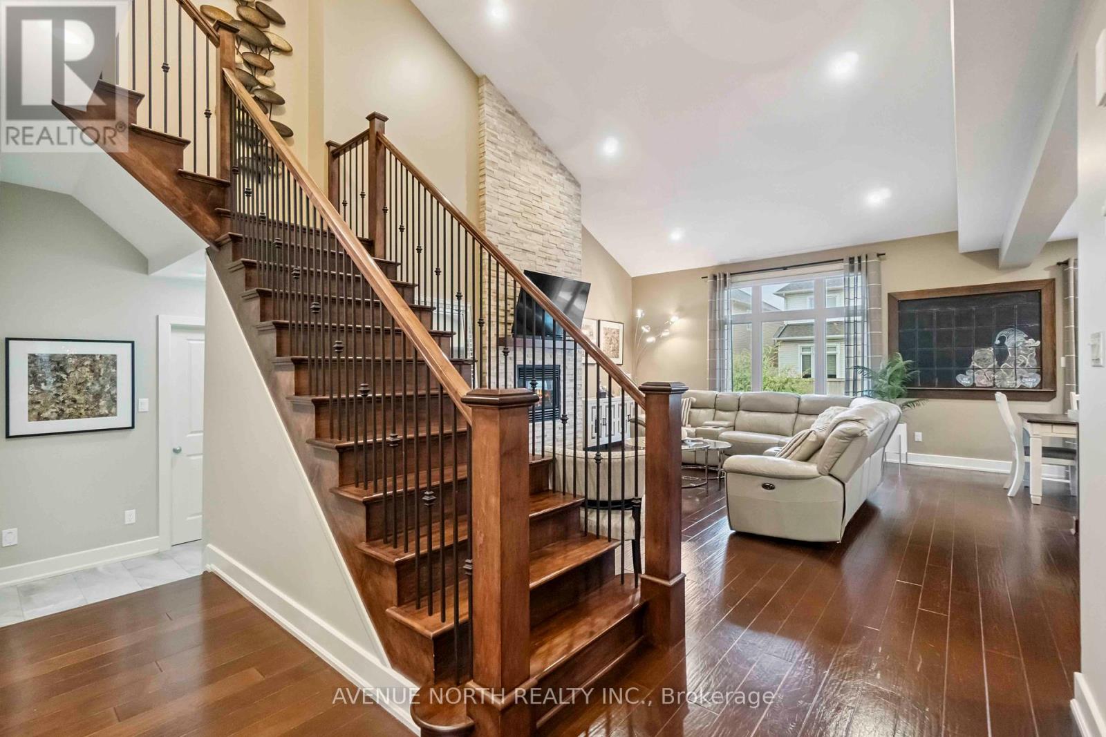 718 Bunchberry Way