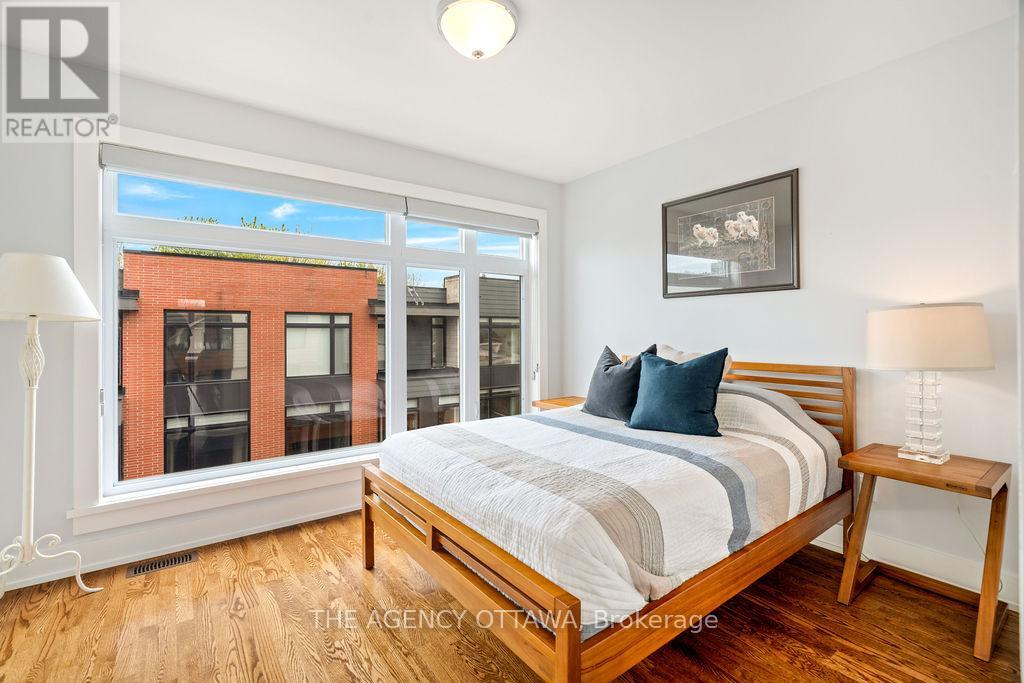 353c Booth Street