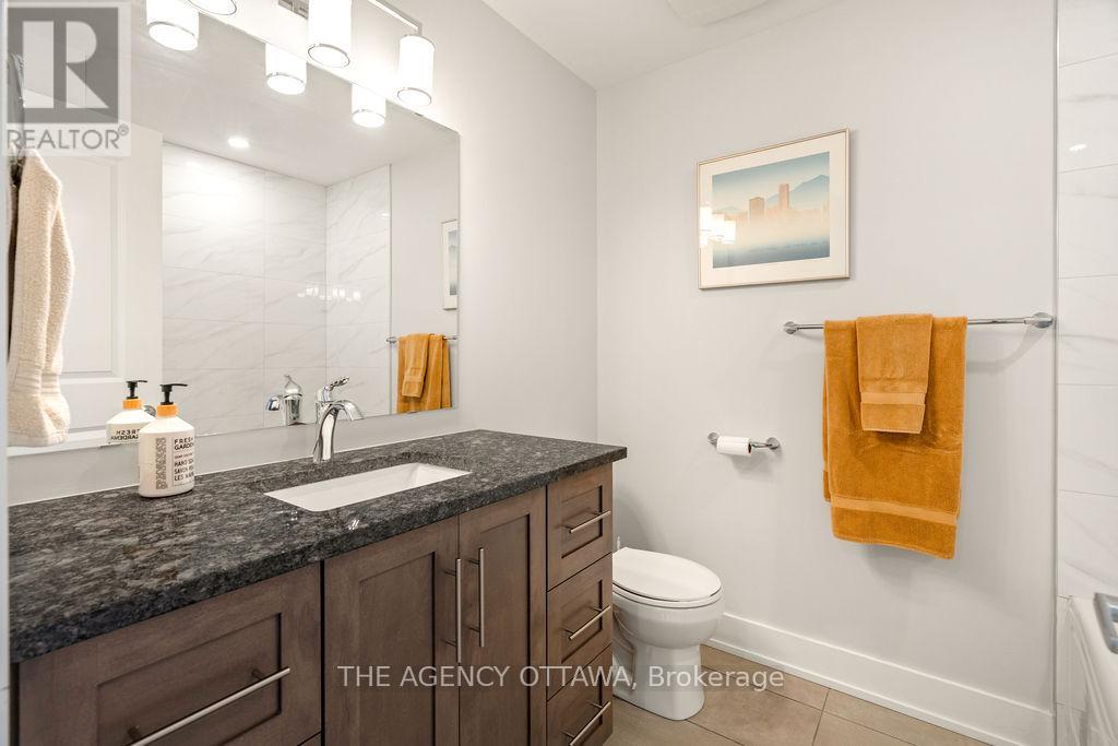 353c Booth Street