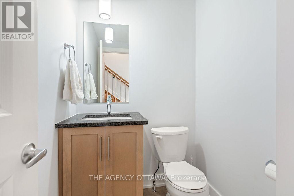 353c Booth Street