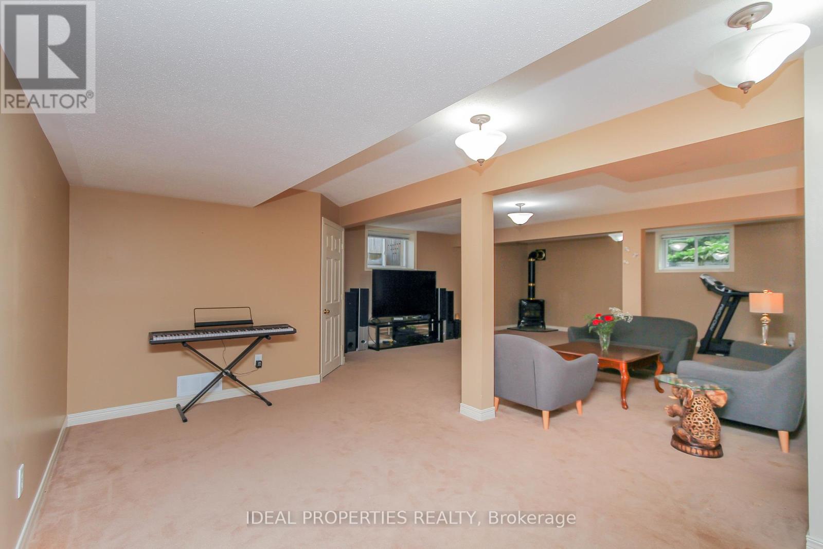 208 Pine Ridge Drive