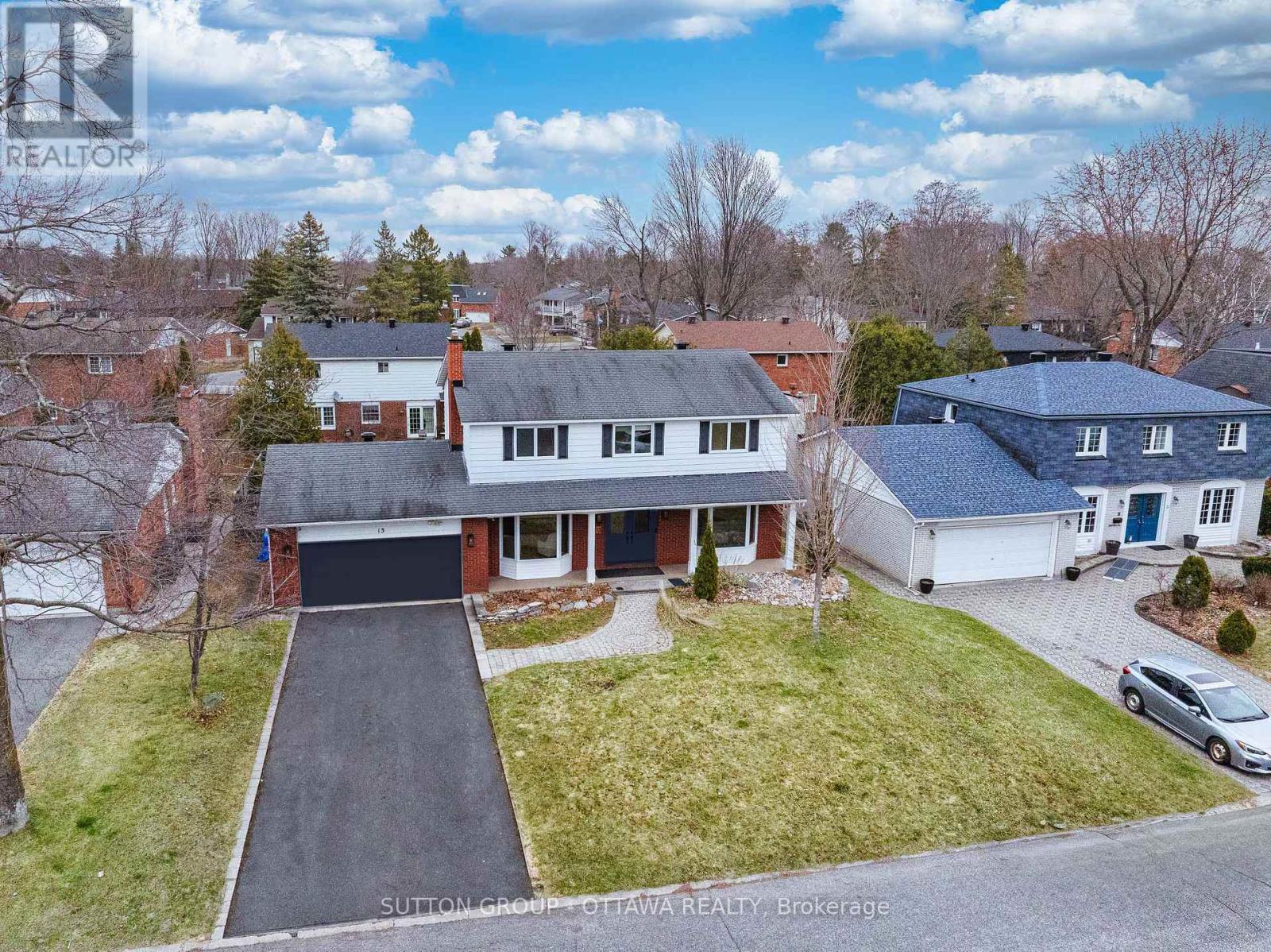 13 Weatherwood Crescent