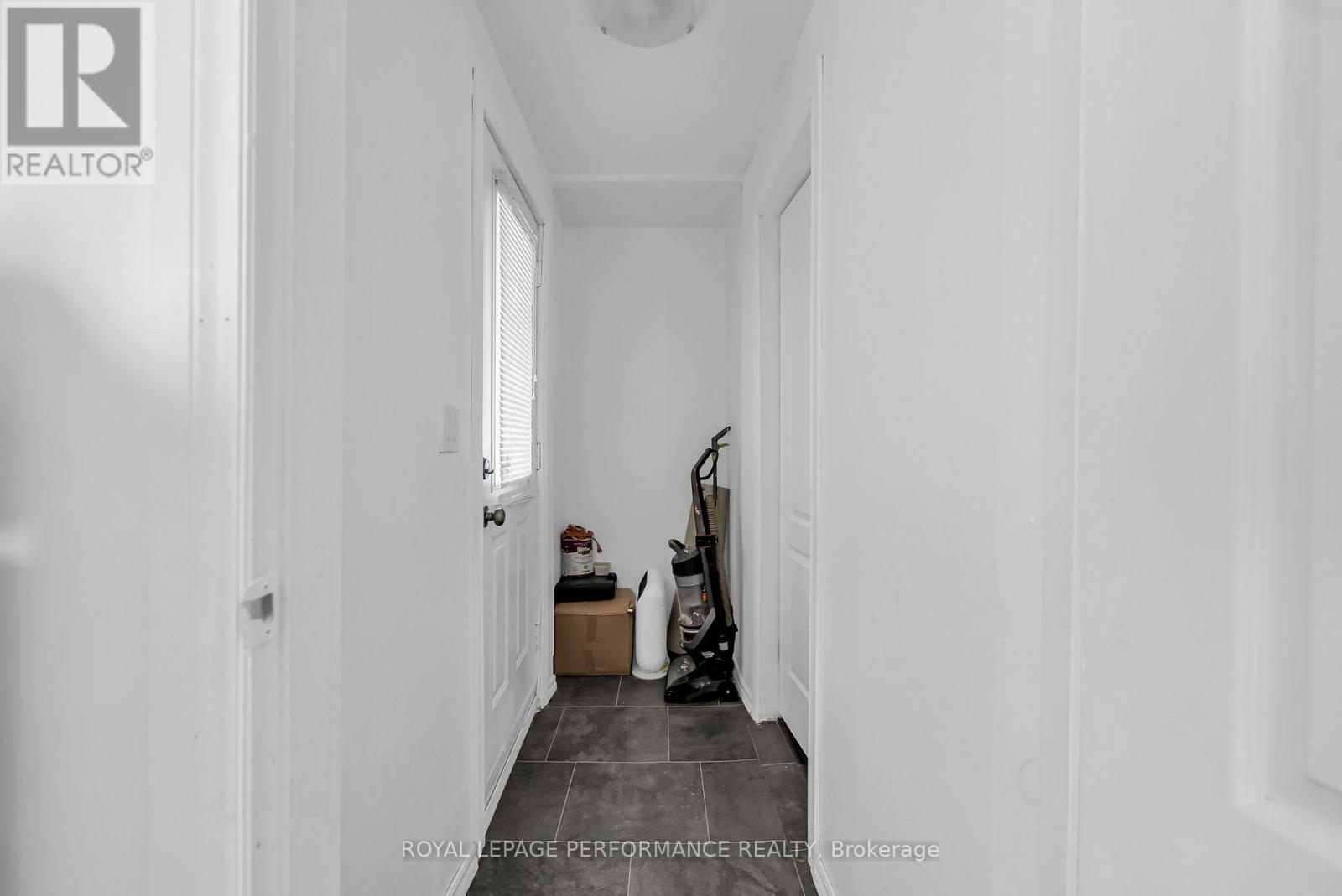149 Dominion Street S