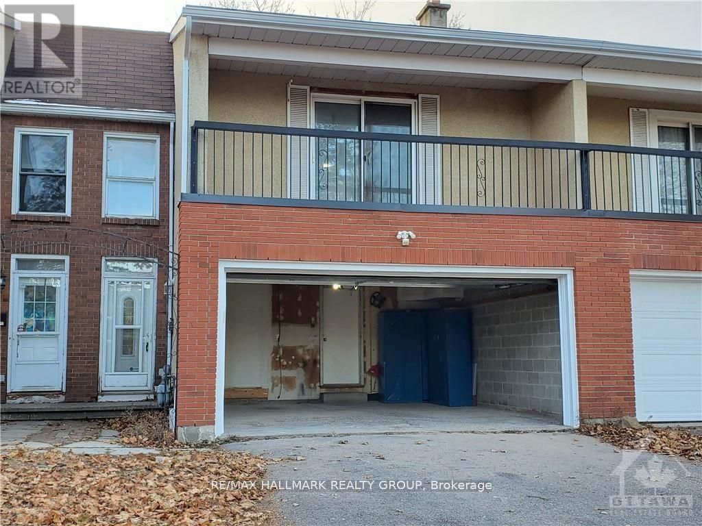 12 Tybalt Crescent
