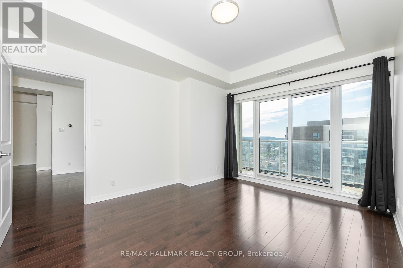 2702 - 242 Rideau Street, Unit Ph1