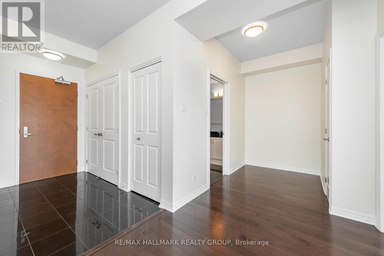 2702 - 242 Rideau Street, Unit Ph1