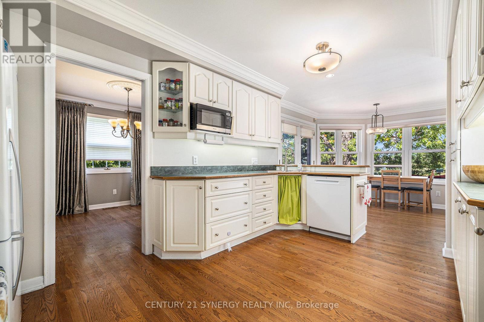 1069 Arnot Road