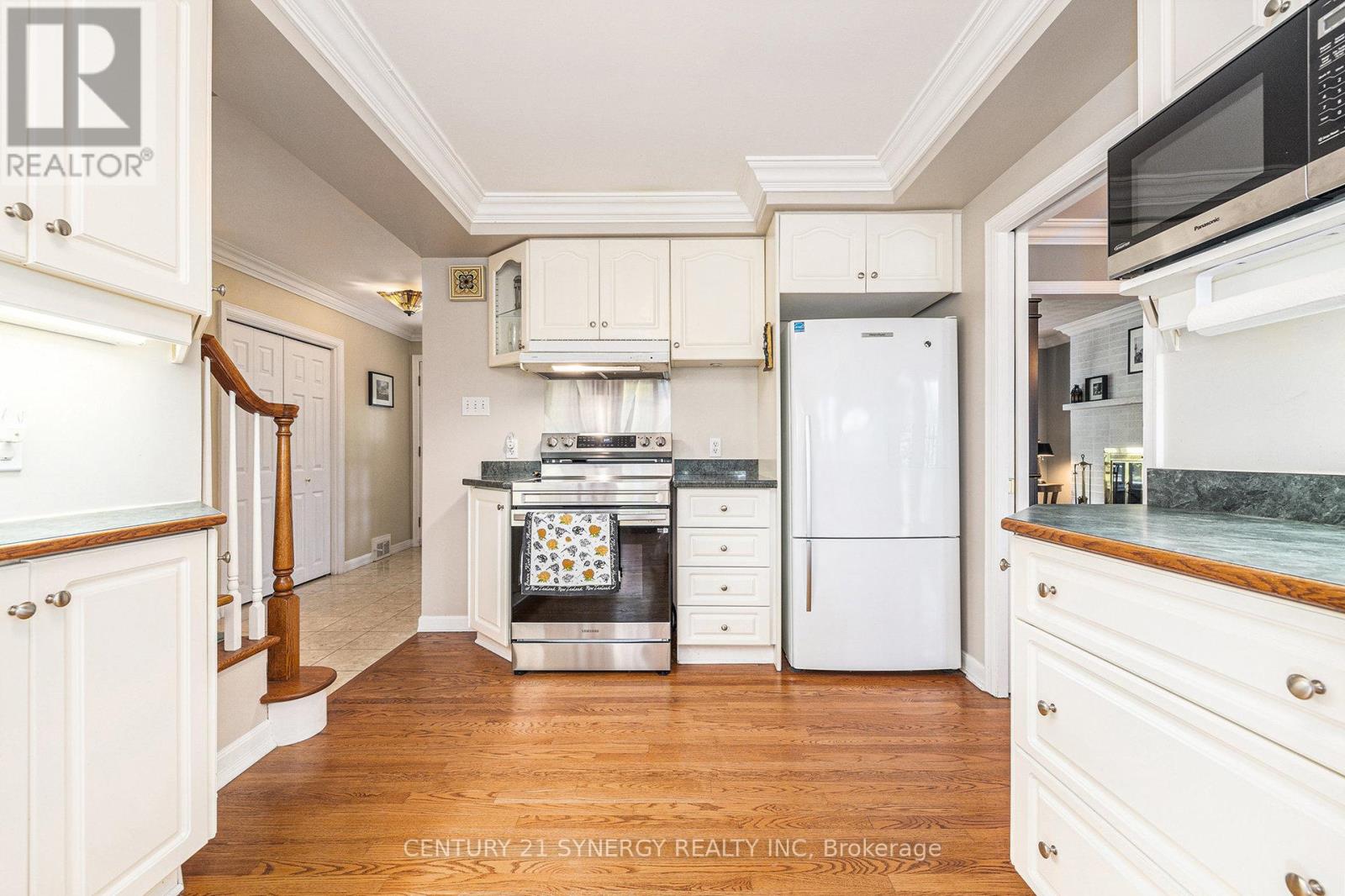 1069 Arnot Road