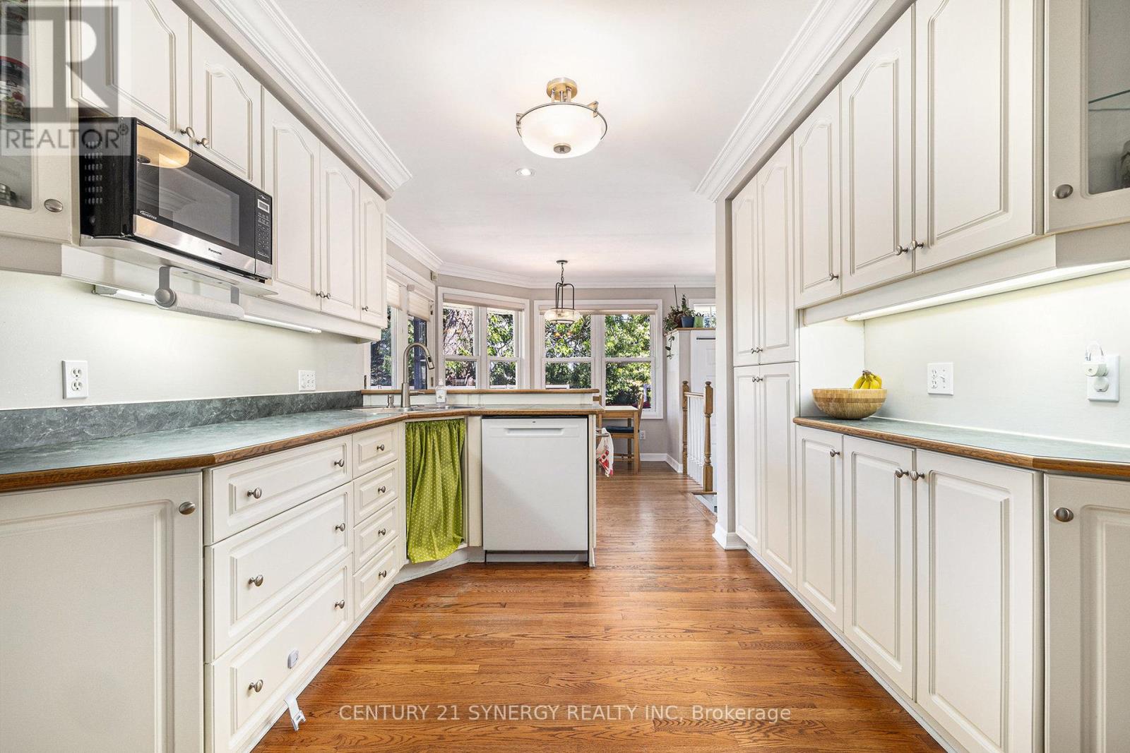 1069 Arnot Road