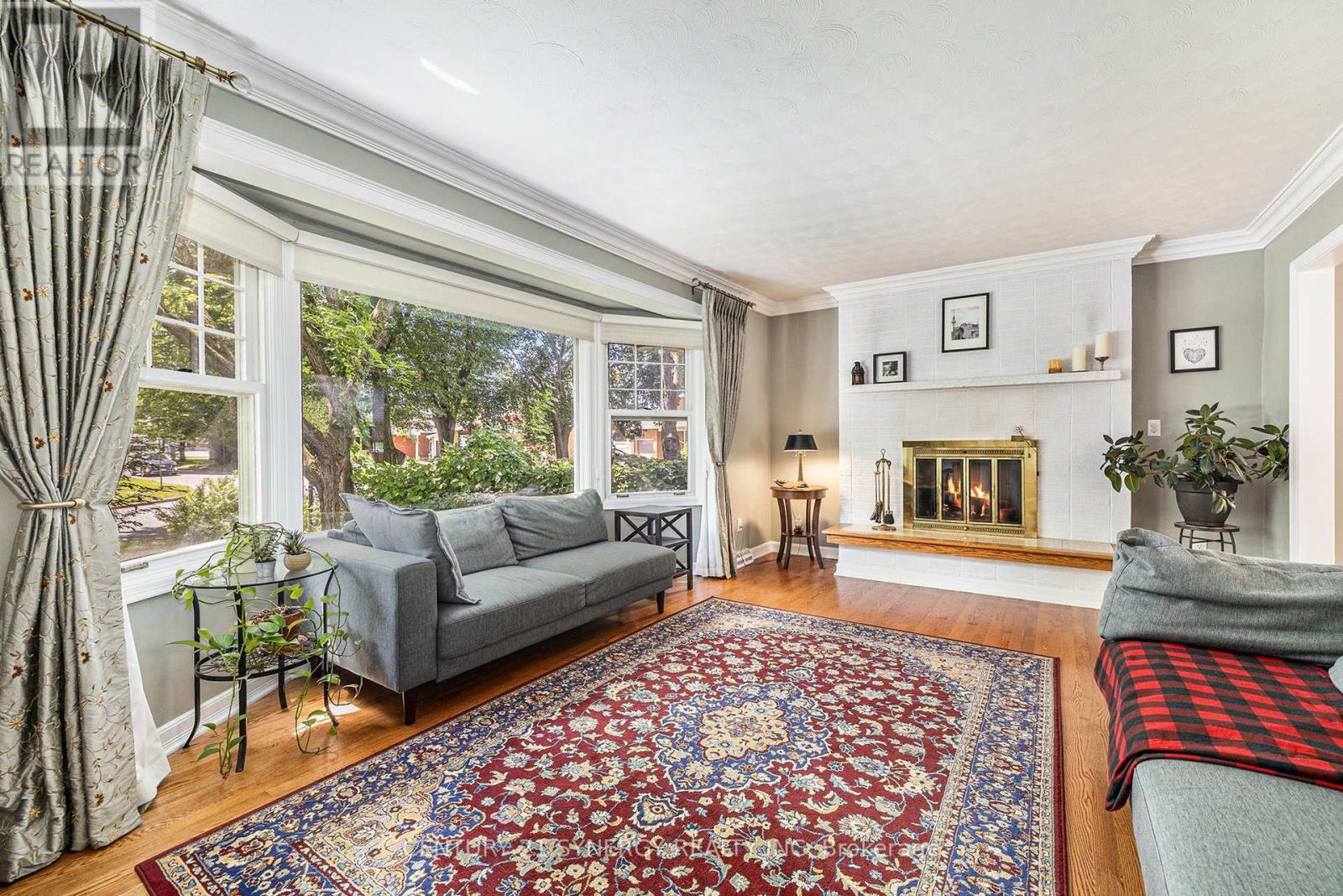 1069 Arnot Road