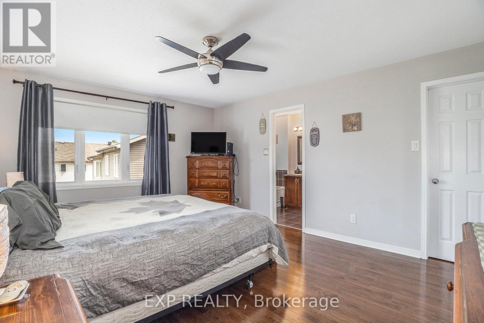 215 Parkrose Private