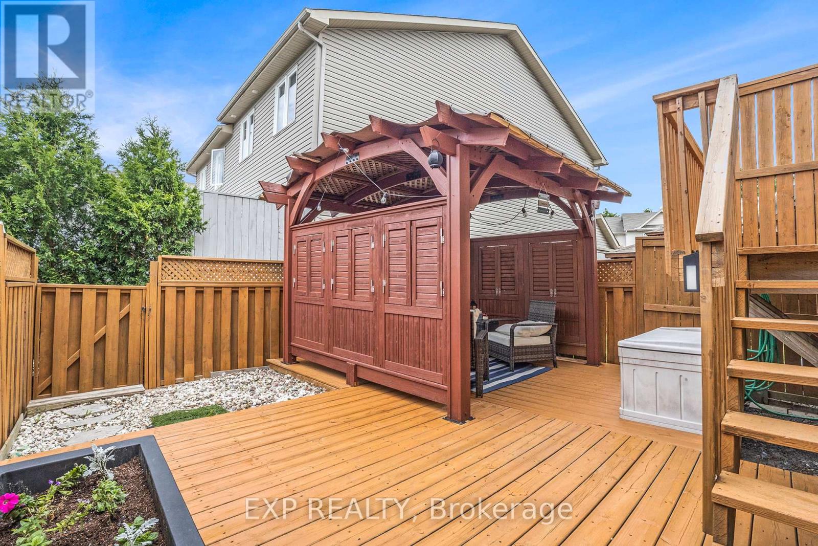215 Parkrose Private
