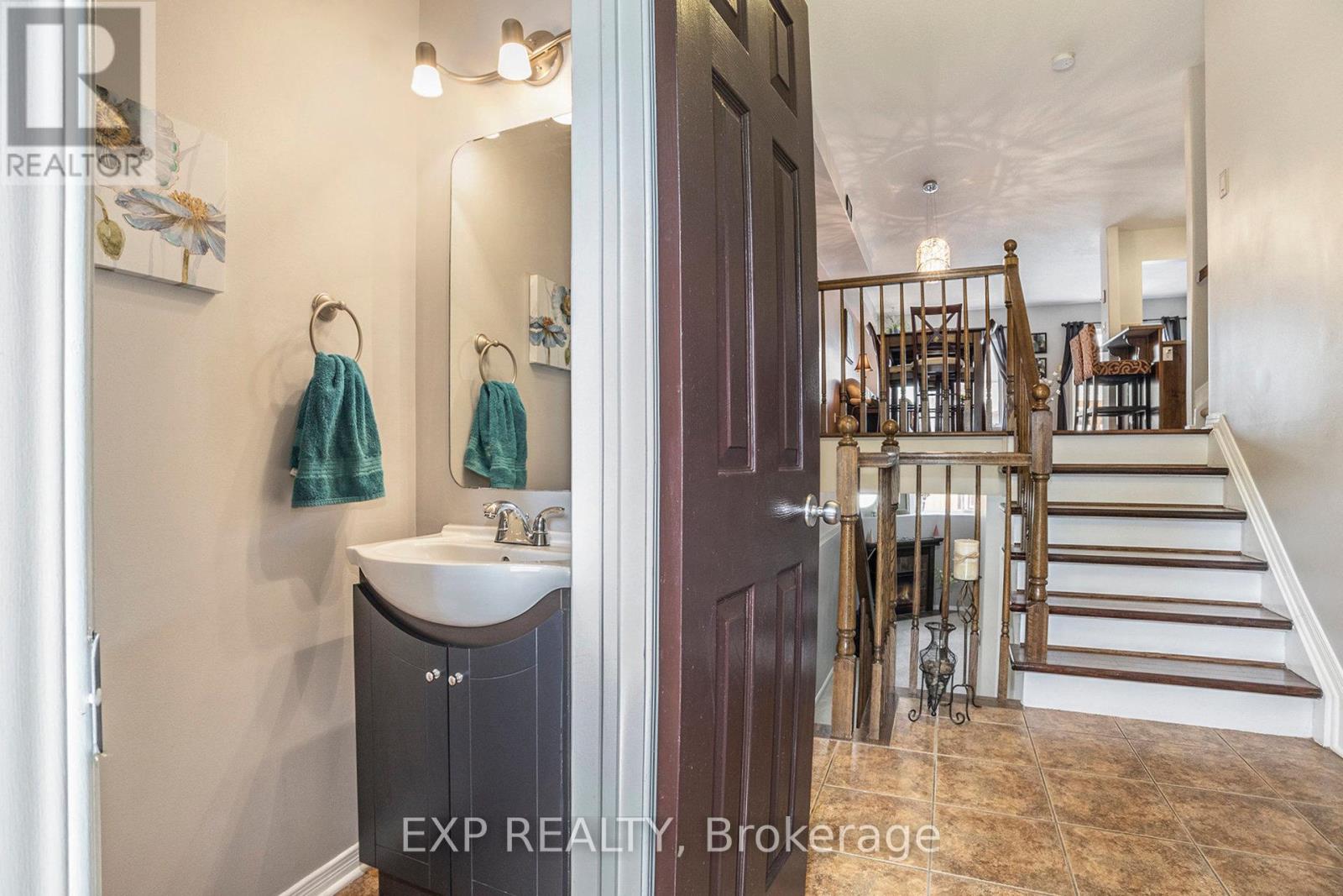 215 Parkrose Private