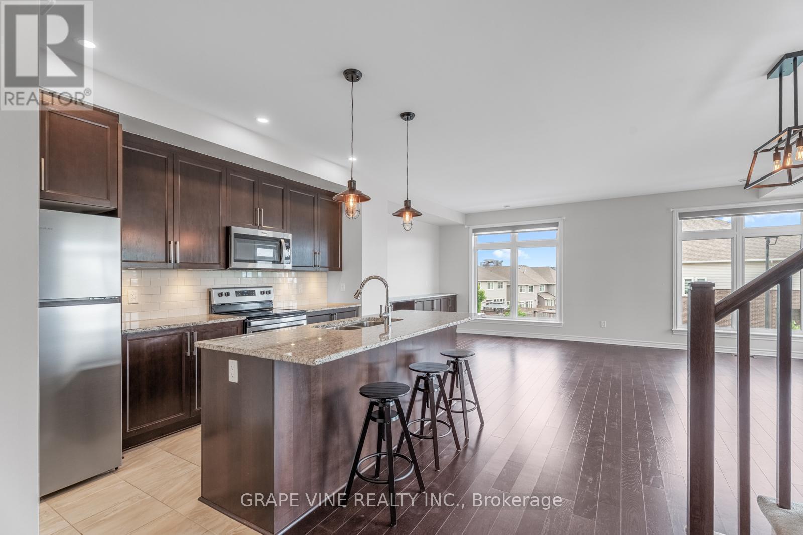 599 Cartographe Street