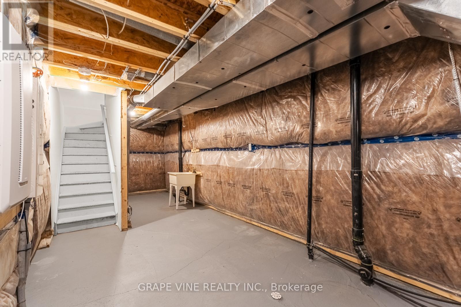 599 Cartographe Street