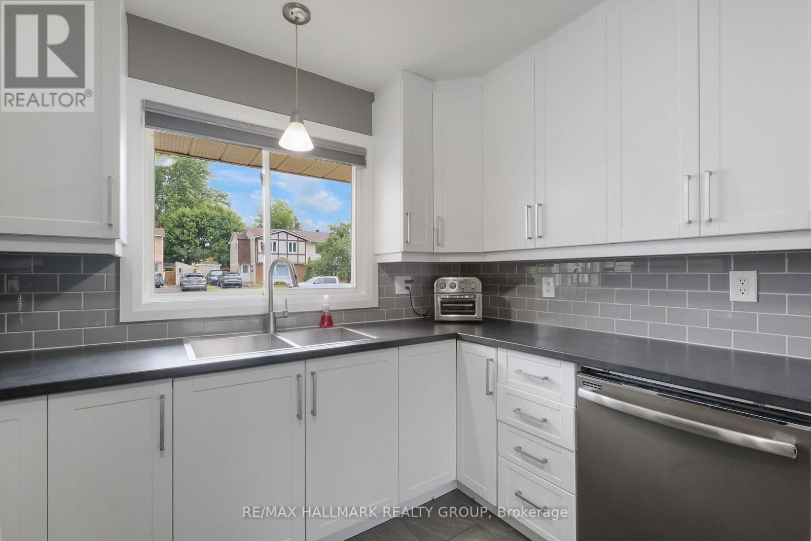 296 Pintail Terrace