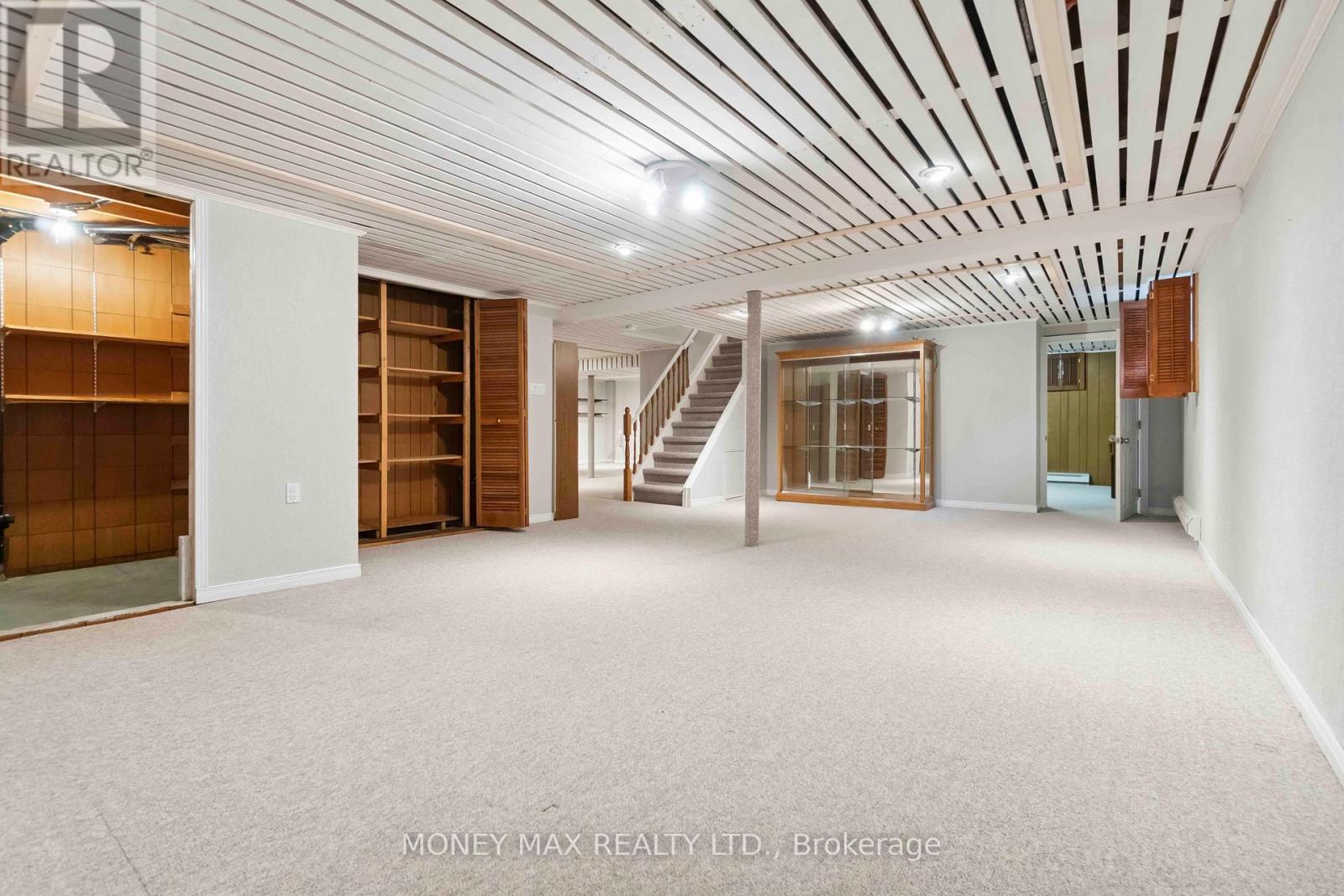 11 Jerrilynn Crescent