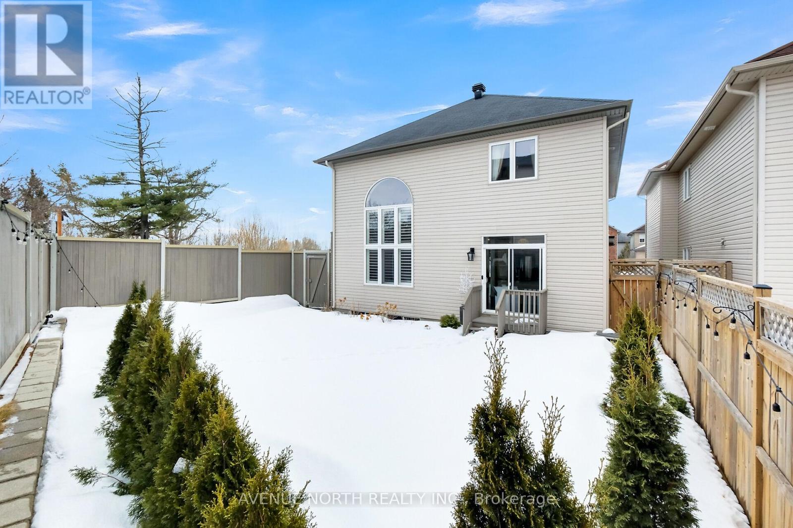 429 Dovehaven Street