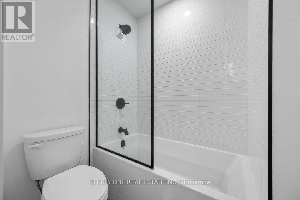 105 - 101 Pinhey Street