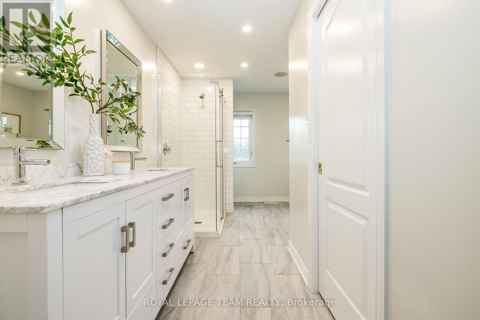 10 Beechgrove Gardens