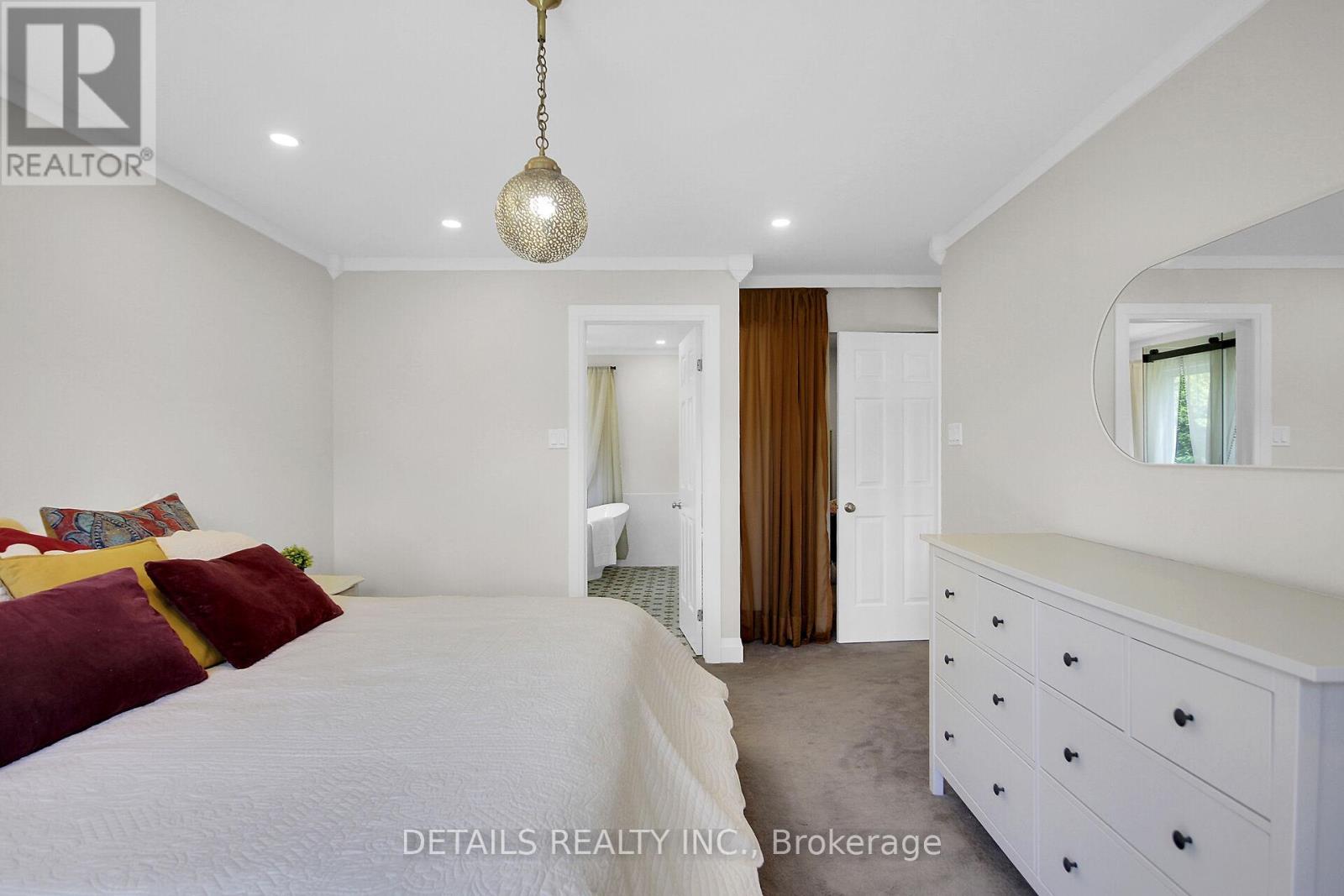 1362 Cornfield Crescent