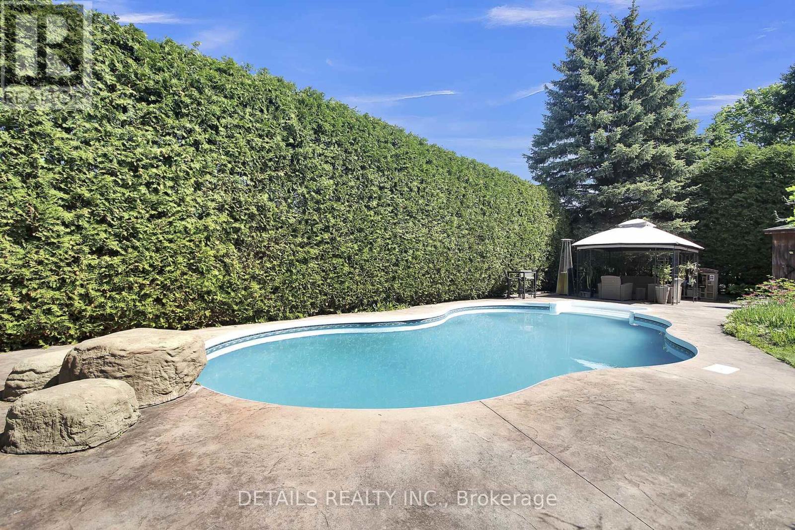1362 Cornfield Crescent