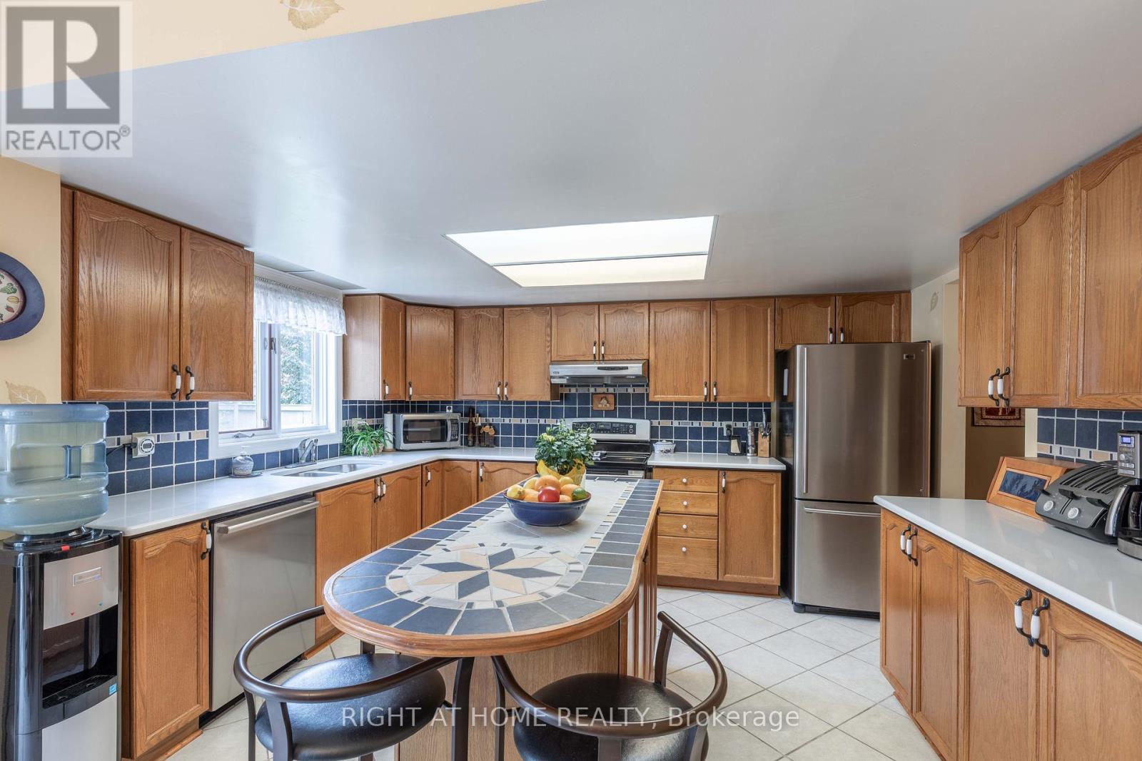 21 Hime Crescent