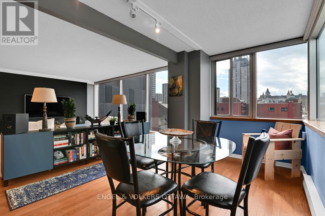 402 - 160 George Street