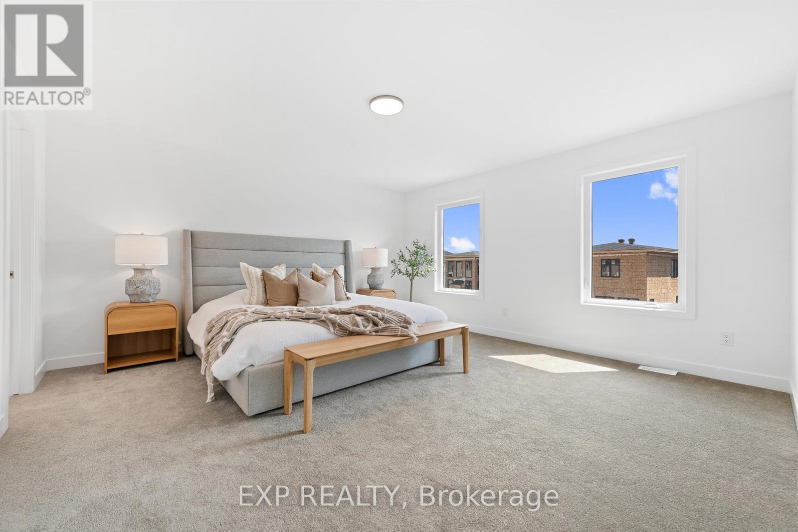 804 Ninaatik Place