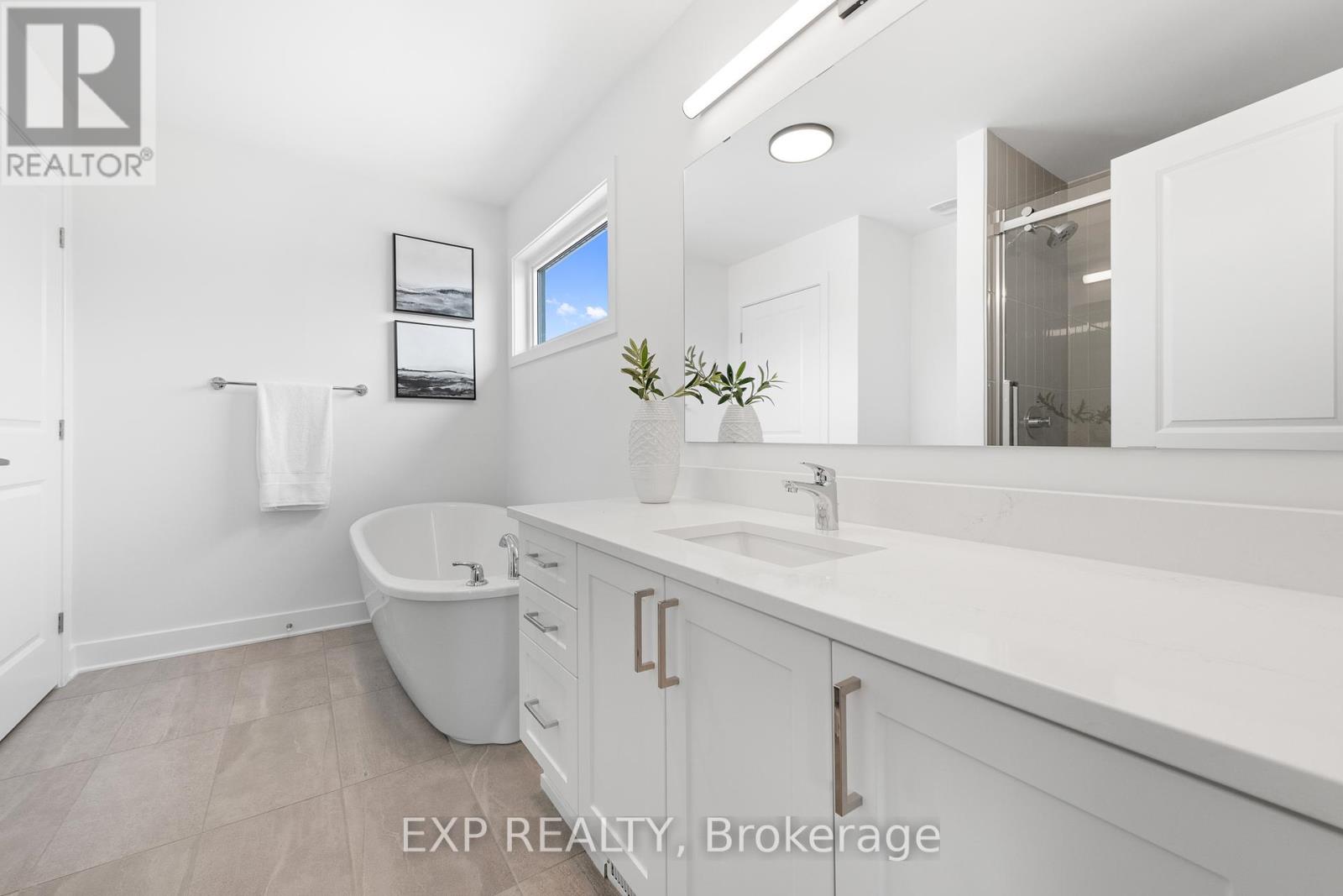 804 Ninaatik Place