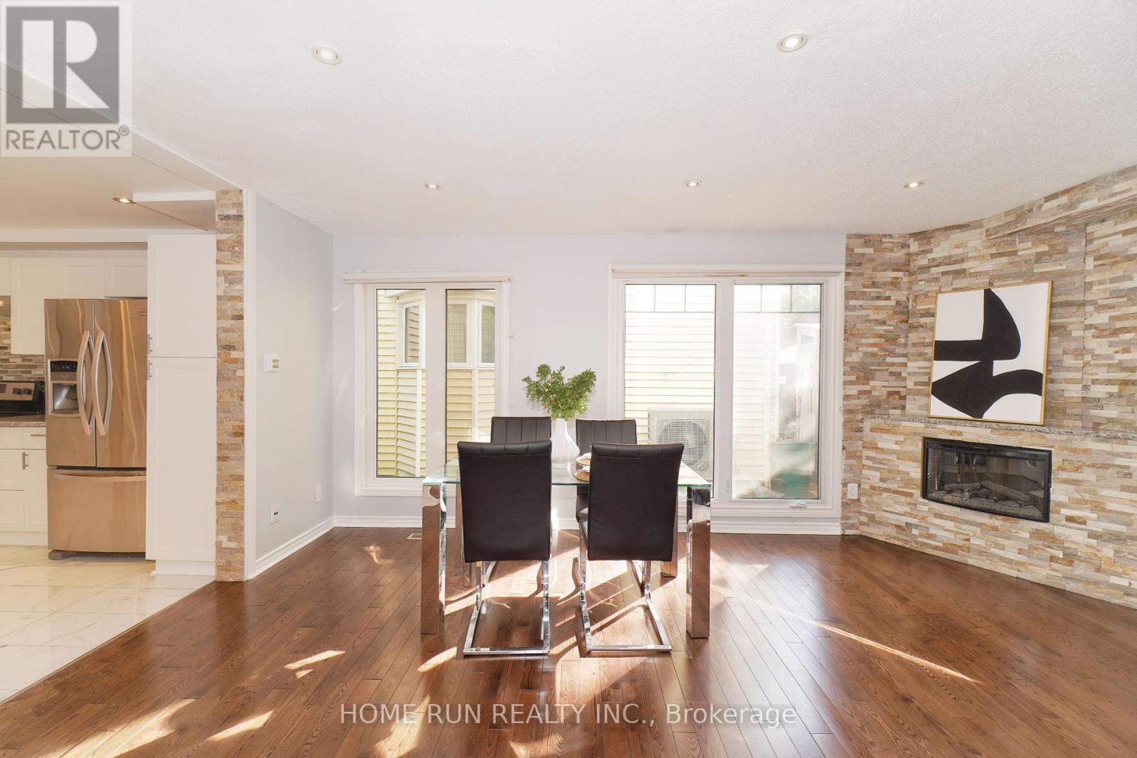 49 Burlington Crescent