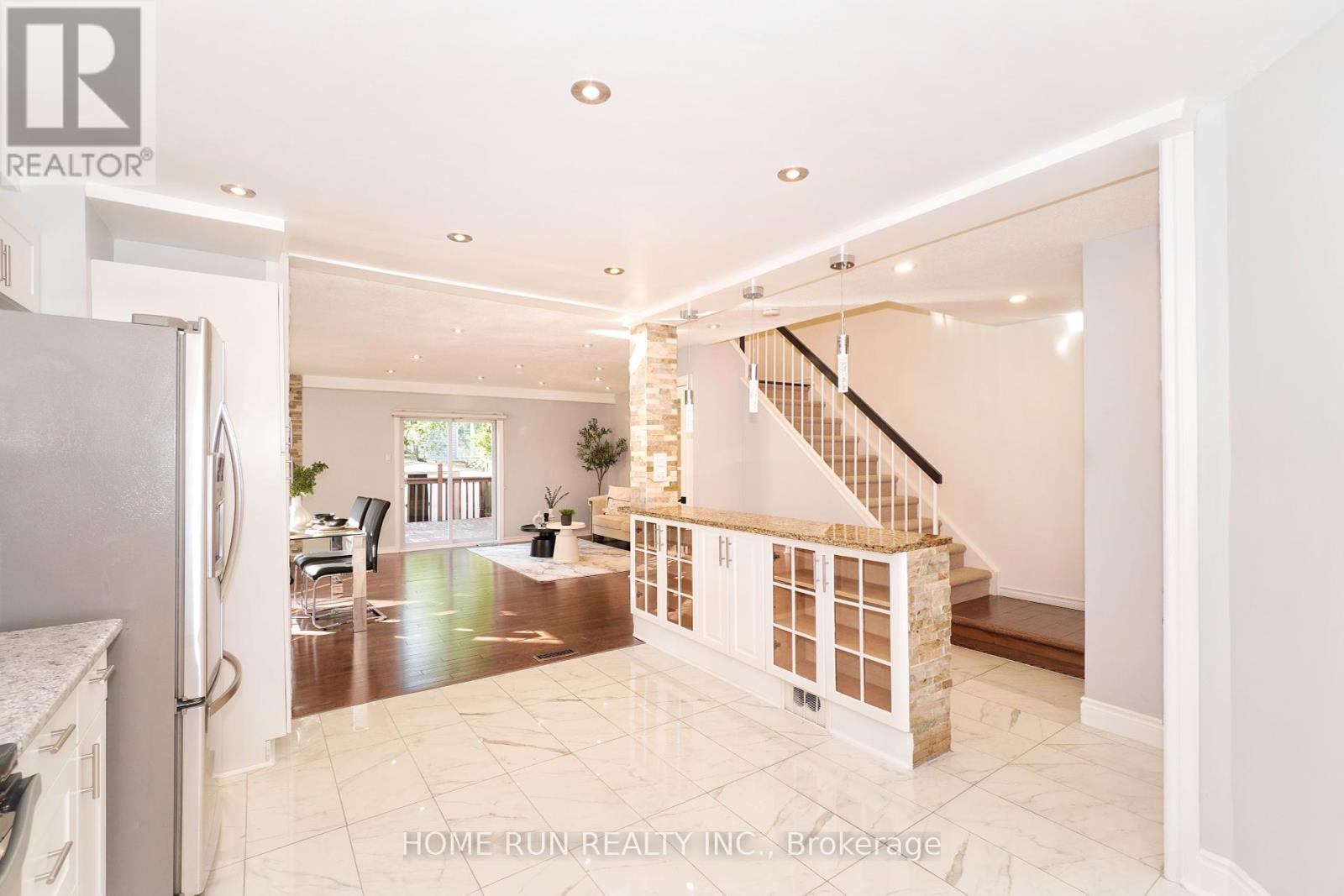 49 Burlington Crescent