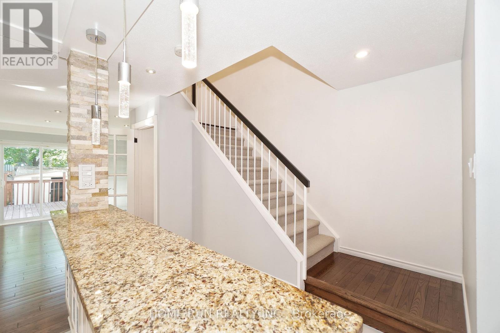 49 Burlington Crescent