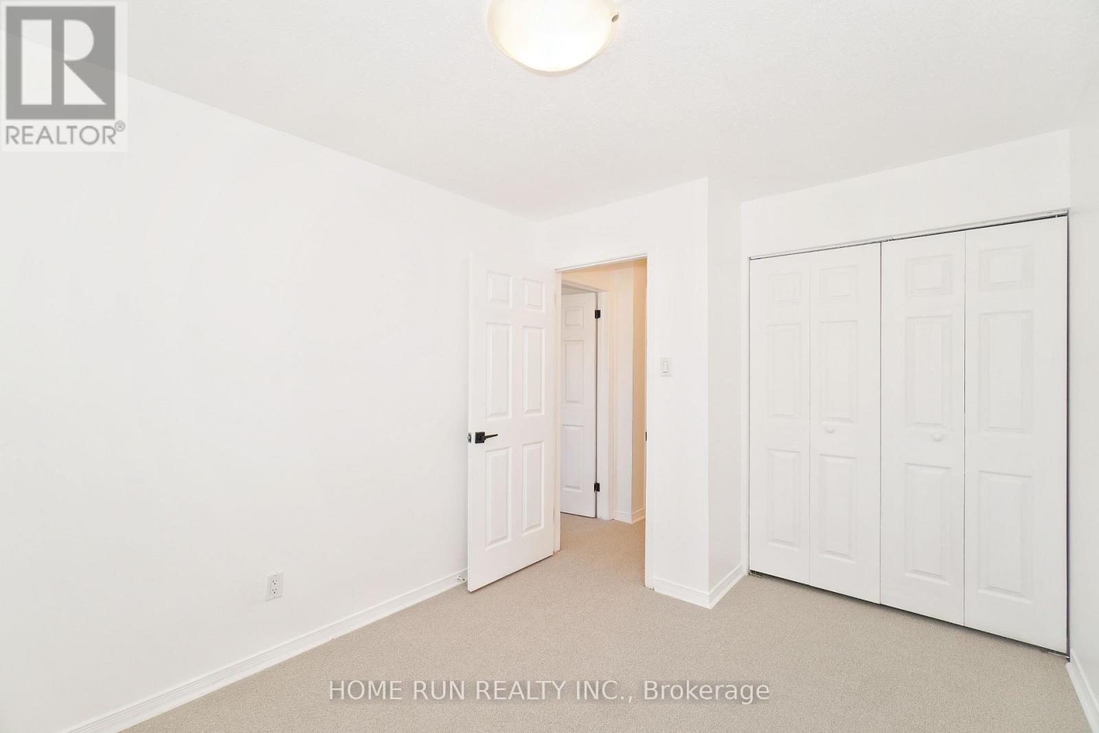 49 Burlington Crescent