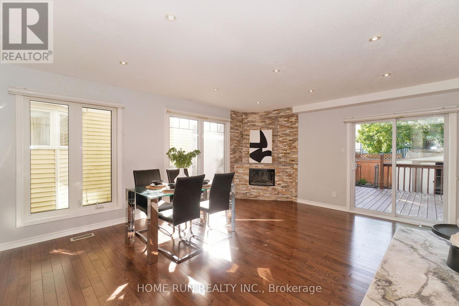 49 Burlington Crescent