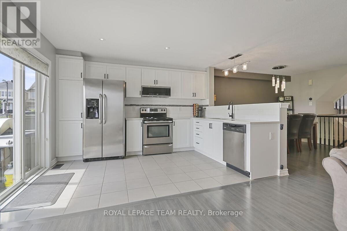 340 Astelia Crescent