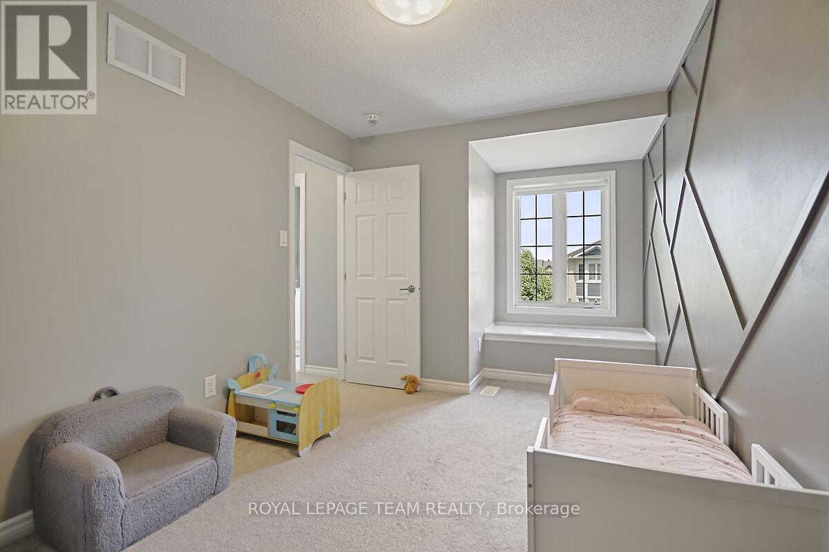 340 Astelia Crescent