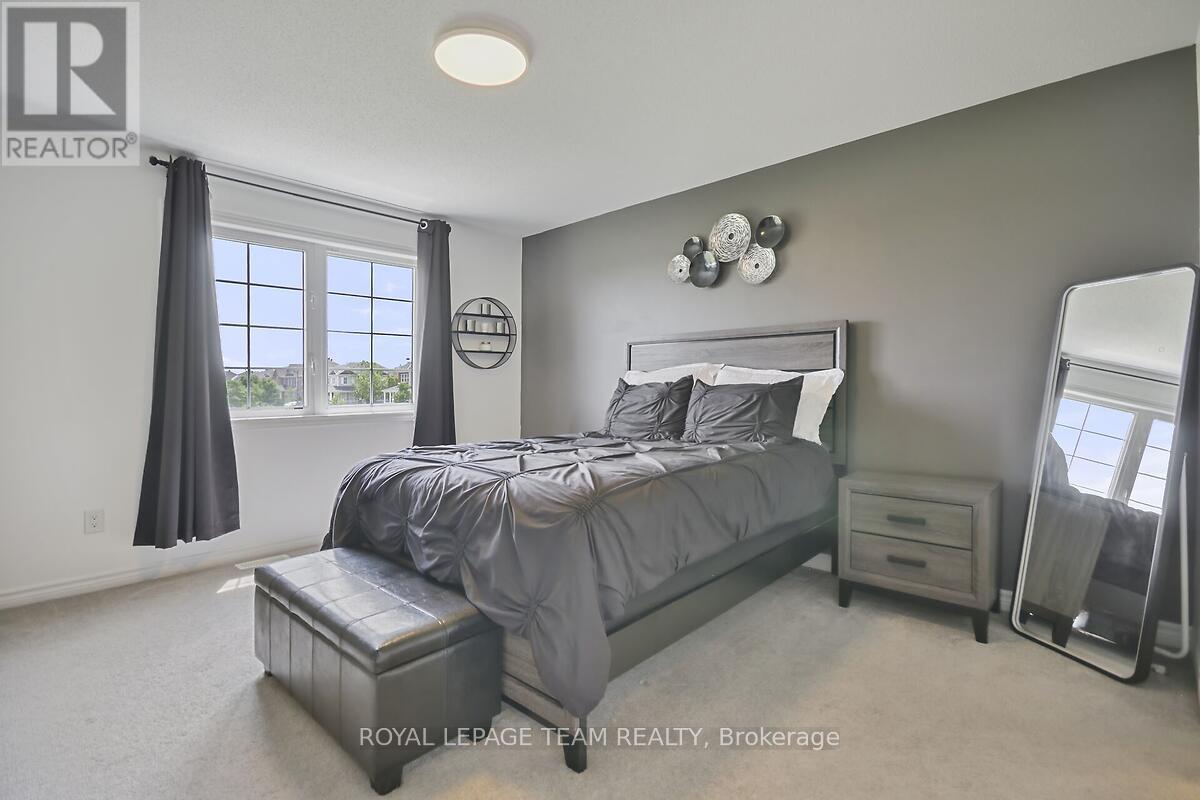 340 Astelia Crescent