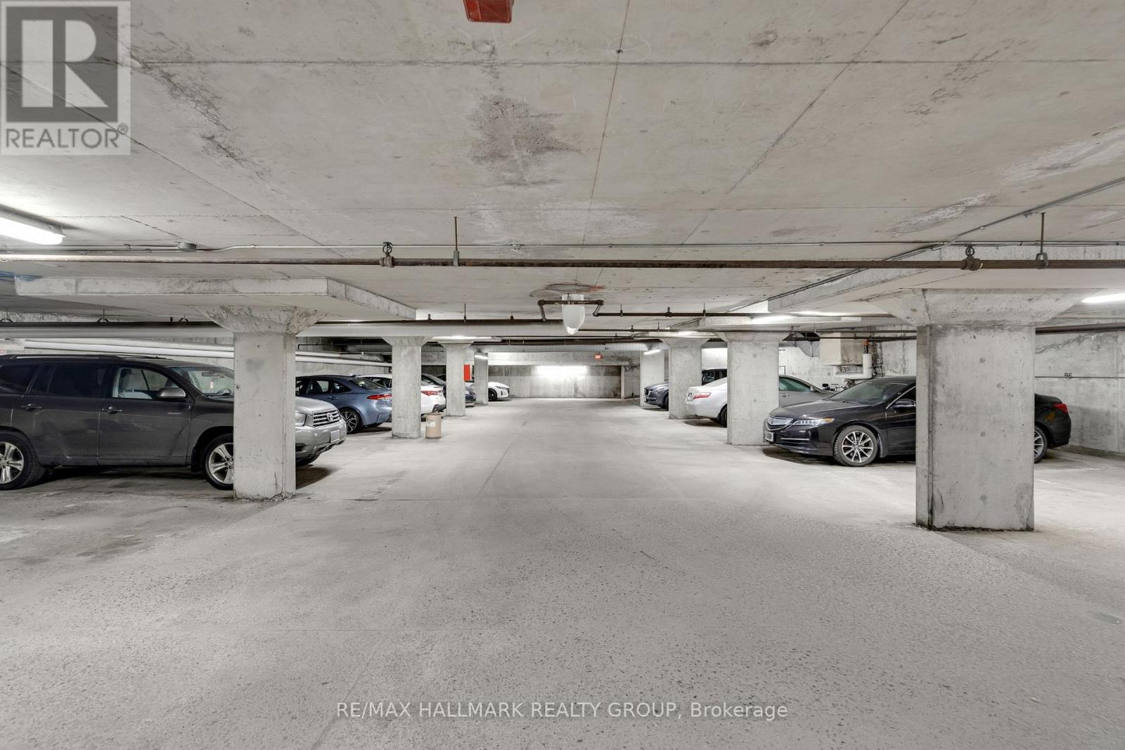 104 - 475 Laurier Avenue W