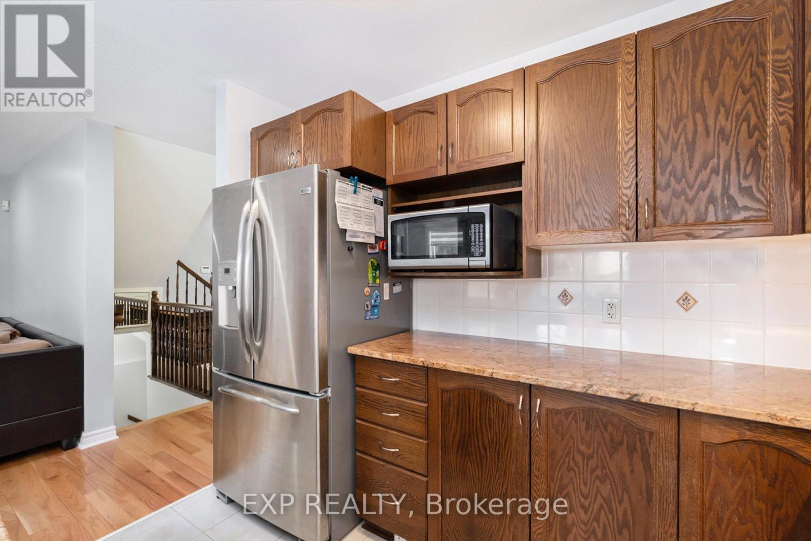 211 Leamington Way