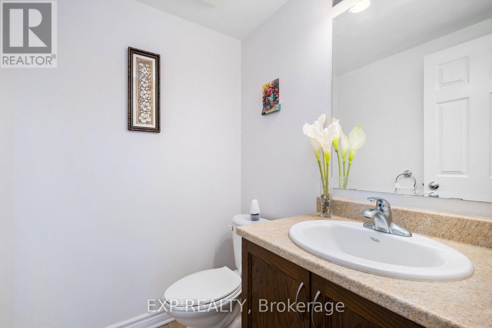 211 Leamington Way