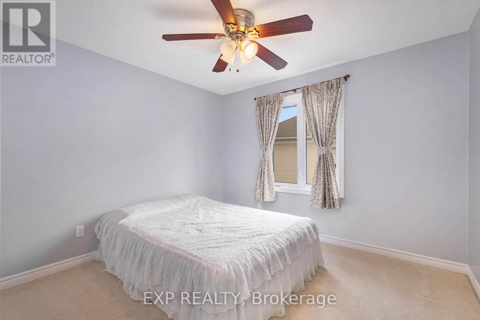 211 Leamington Way