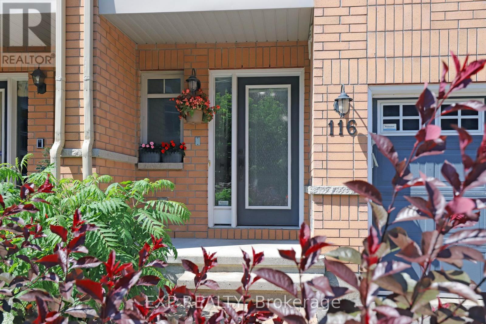 116 Quito Private