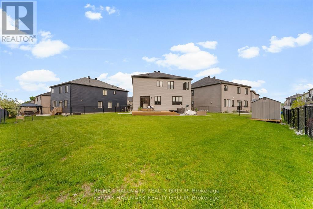 350 Cloyne Crescent