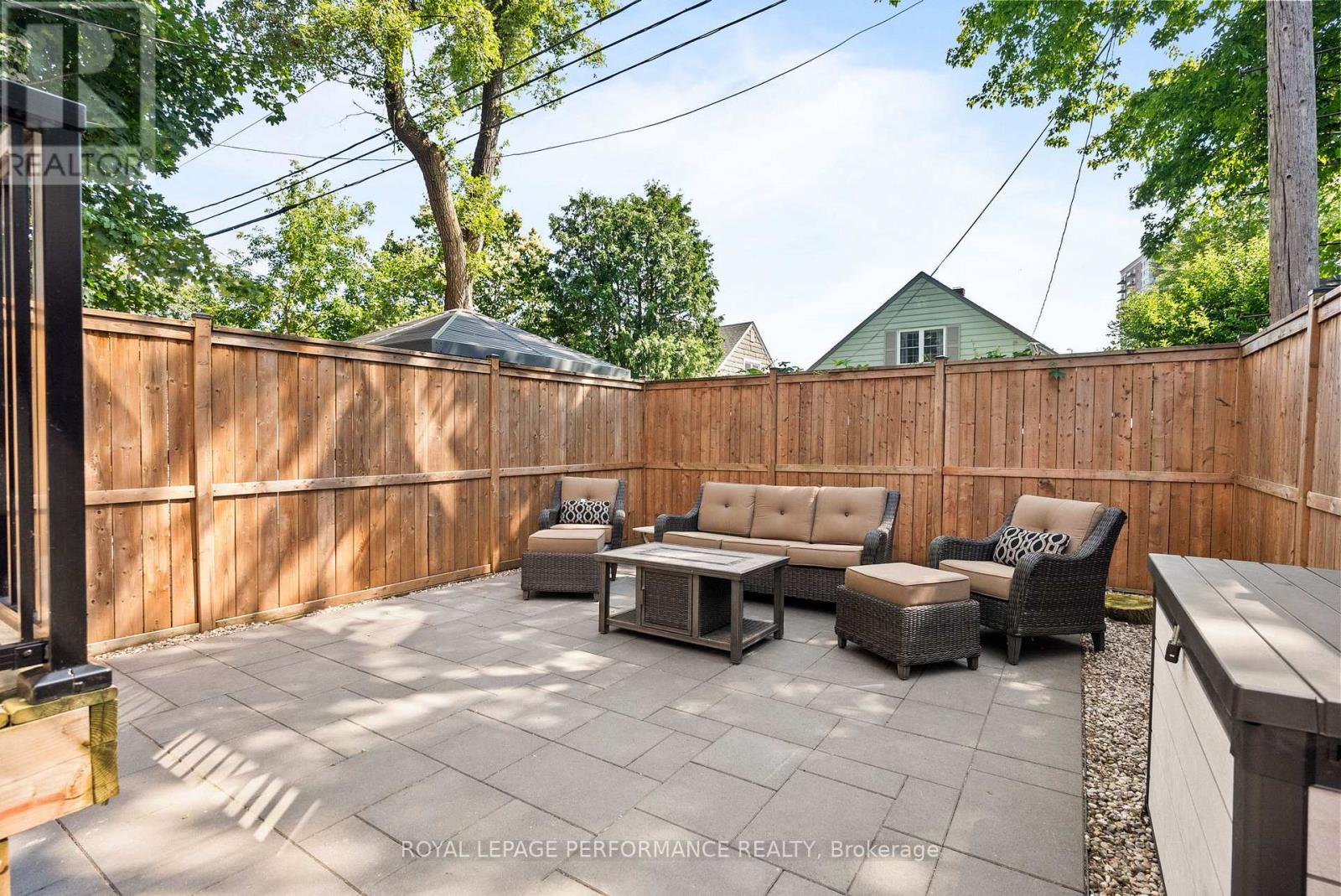 80 Dagmar Avenue