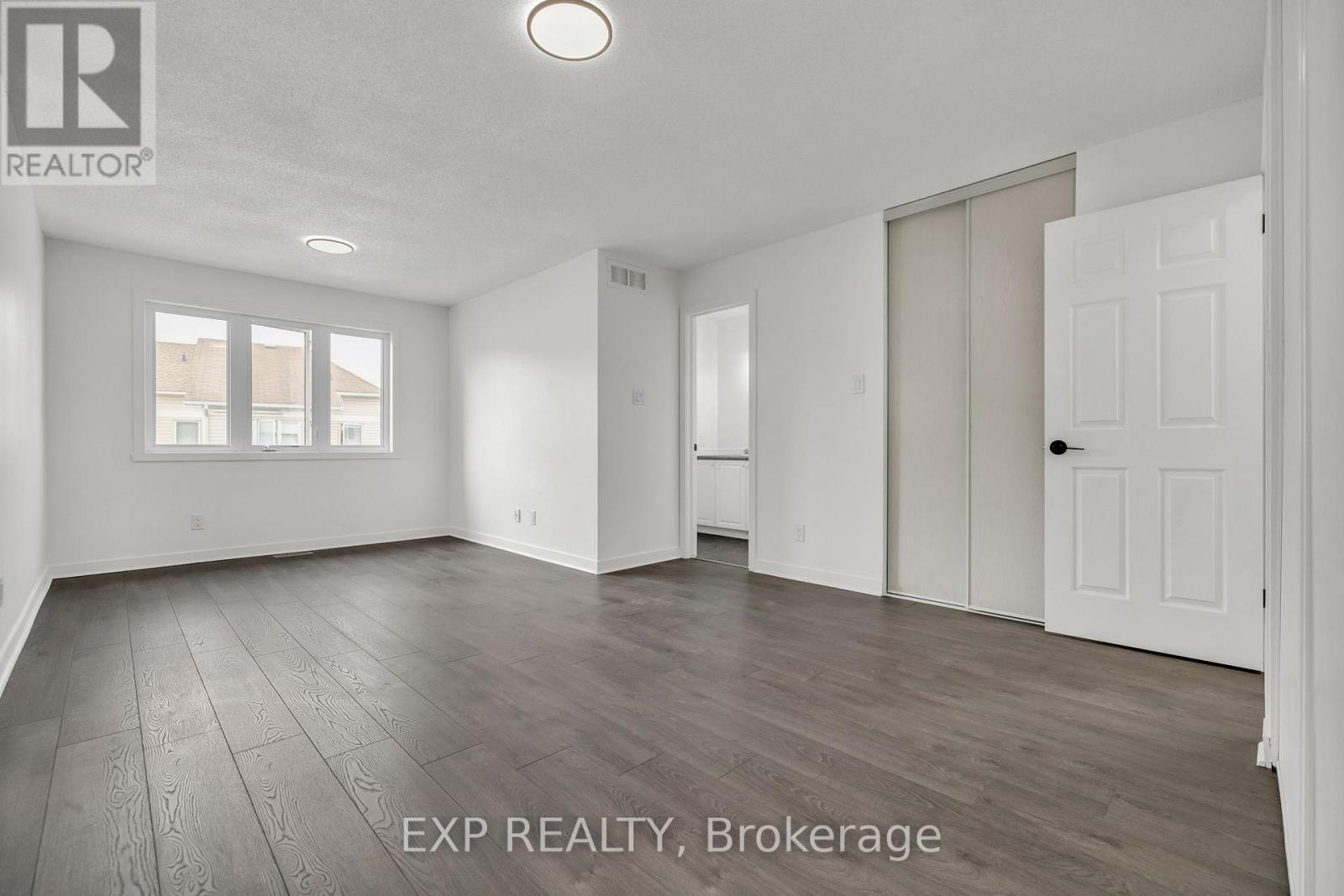 423 Hillsboro Private