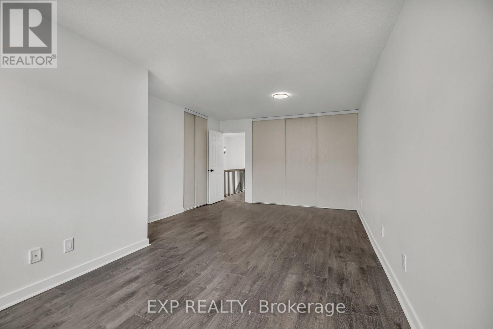 423 Hillsboro Private