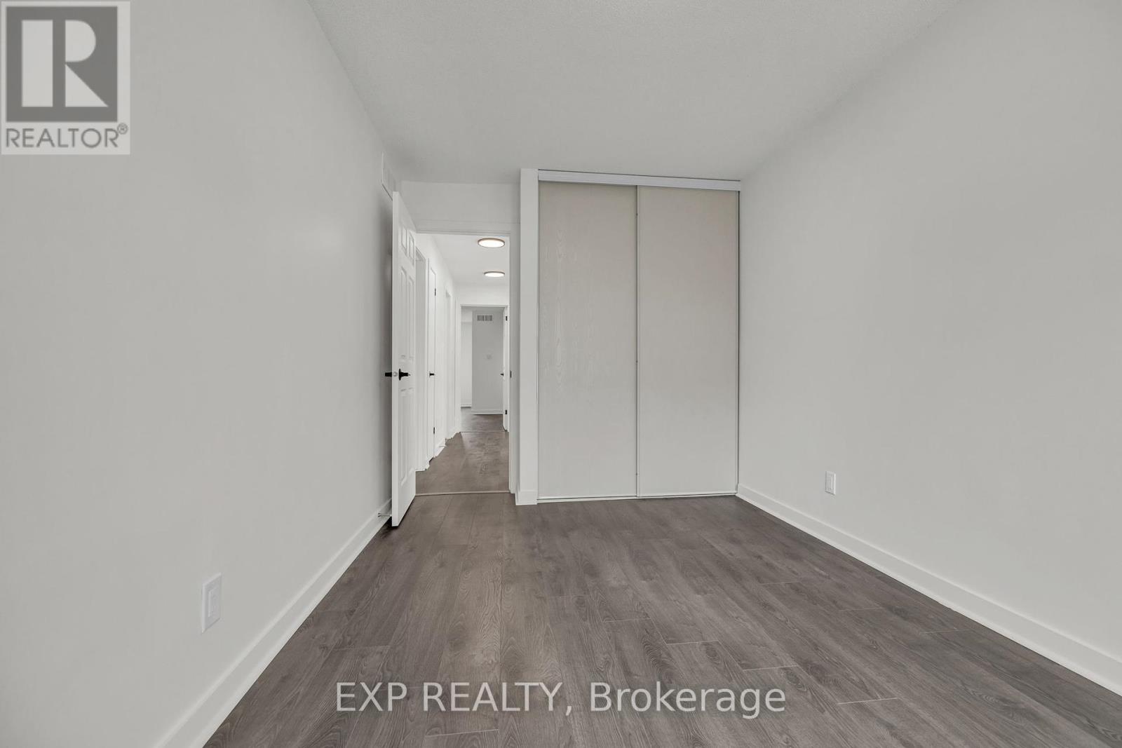 423 Hillsboro Private
