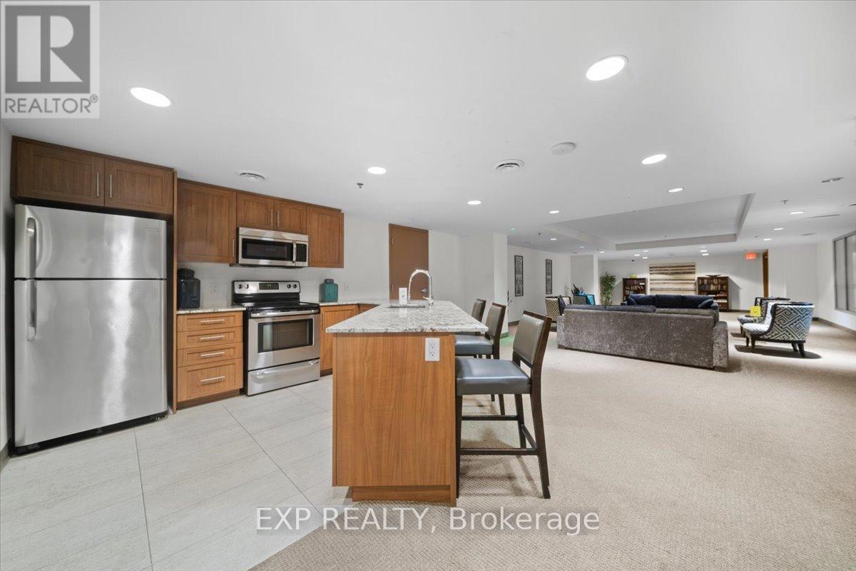 2009 - 195 Besserer Street